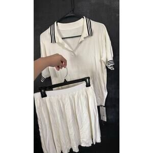 FISOEW White Polo Shirt and Pleated Skirt Set